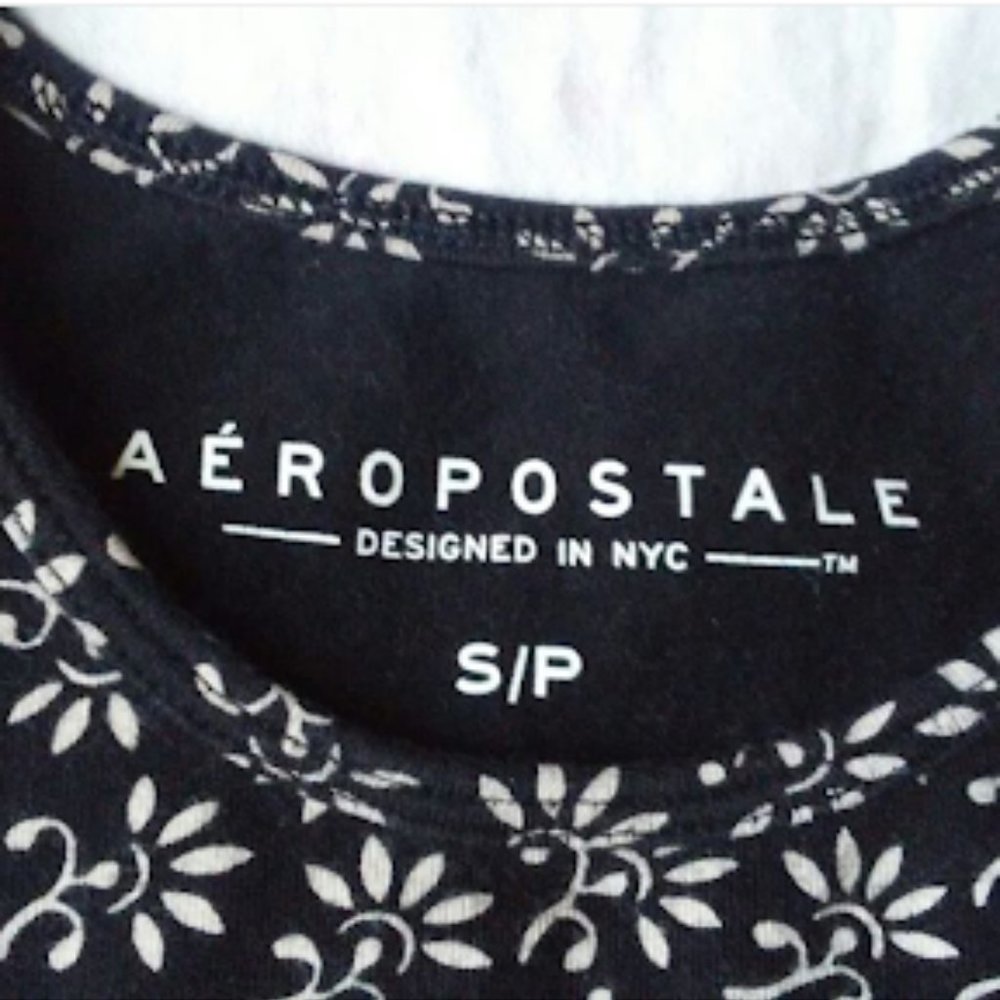 Crop Top - Picture 2 of 2